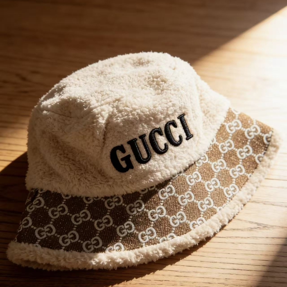 Gucci Shearling  GG Canvas Bucket Hat